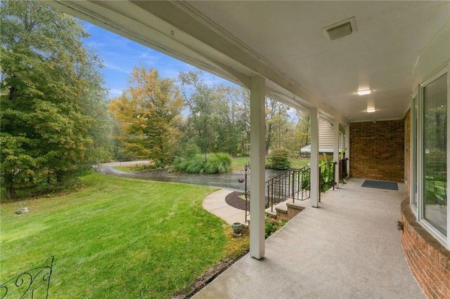 242 Anan Wade Road, Glocester, RI 02857