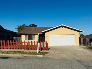 3003 Crescent Street, Marina, CA 93933