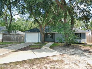 908 Orange Street, Ocean Springs, MS 39564