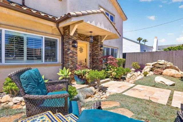 2180 Vista Del Mar Drive, Ventura, CA 93001