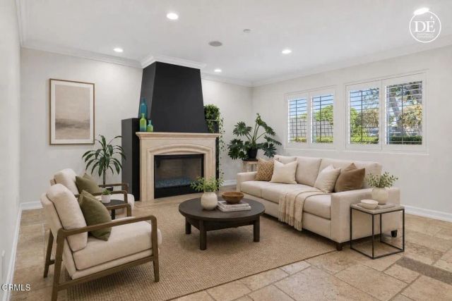 2180 Vista Del Mar Drive, Ventura, CA 93001