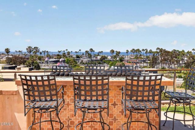 2180 Vista Del Mar Drive, Ventura, CA 93001