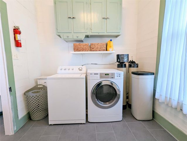 515 E 8th ST, Georgetown, TX 78626