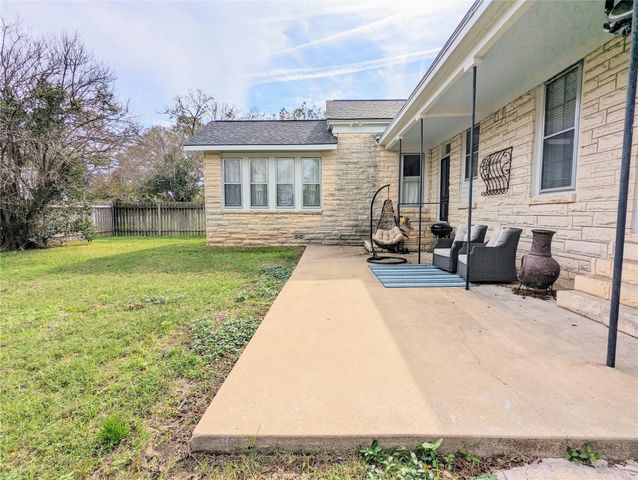 515 E 8th ST, Georgetown, TX 78626