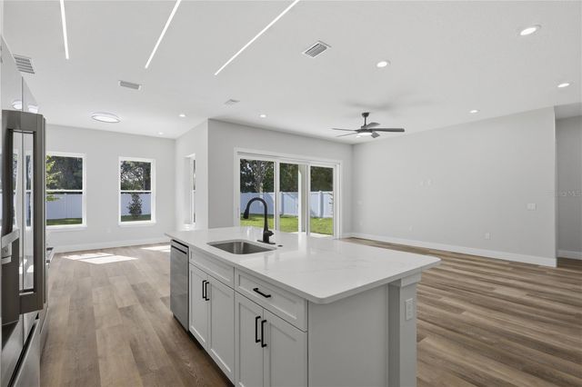 12 PERTHSHIRE LANE, Palm Coast, FL 32164