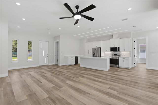 12 PERTHSHIRE LANE, Palm Coast, FL 32164