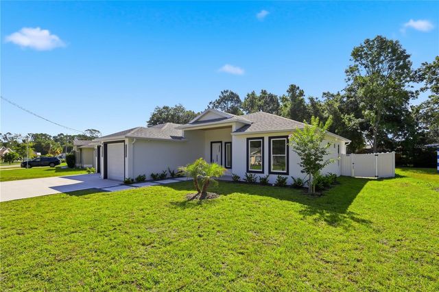12 PERTHSHIRE LANE, Palm Coast, FL 32164