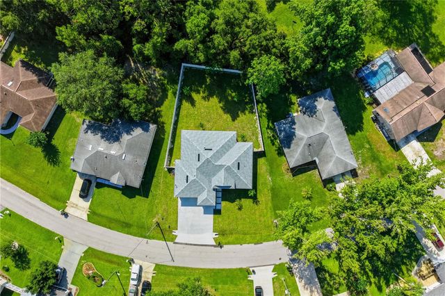 12 PERTHSHIRE LANE, Palm Coast, FL 32164