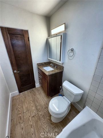 212 N Coast Highway 9, Laguna Beach, CA 92651