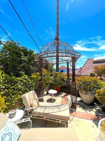 212 N Coast Highway 9, Laguna Beach, CA 92651