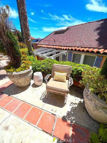 212 N Coast Highway 9, Laguna Beach, CA 92651