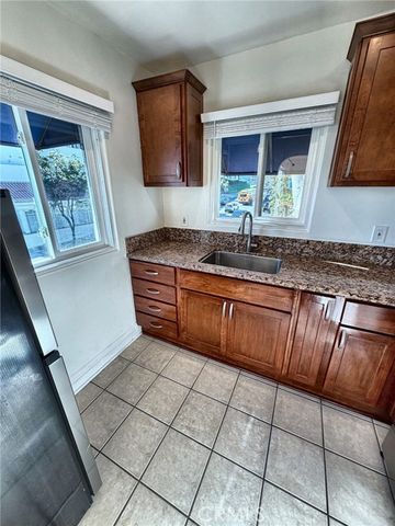 212 N Coast Highway 9, Laguna Beach, CA 92651