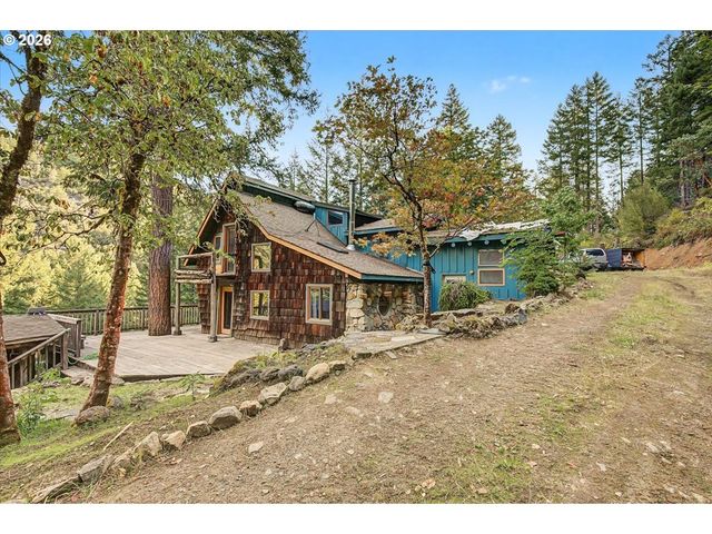 7007 PLACER Rd, Wolf Creek, OR 97497