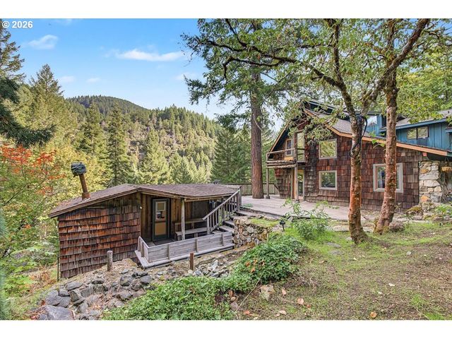 7007 PLACER Rd, Wolf Creek, OR 97497
