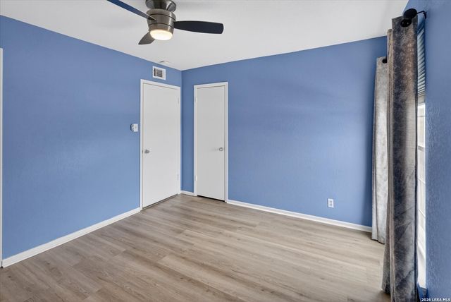 8702 Village Dr Apt 407, San Antonio, TX 78217