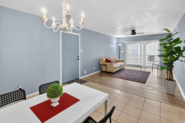 8702 Village Dr Apt 407, San Antonio, TX 78217