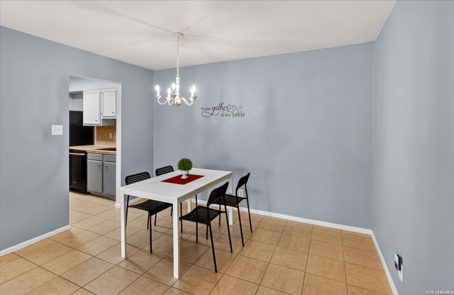 8702 Village Dr Apt 407, San Antonio, TX 78217