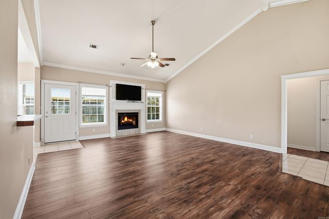 1140 Trillium, Conway, AR 72034