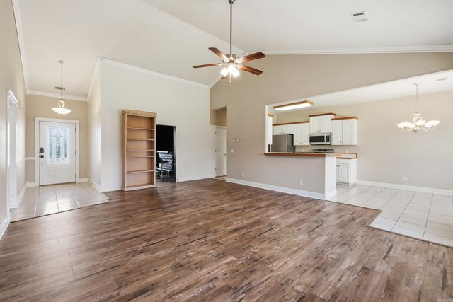 1140 Trillium, Conway, AR 72034