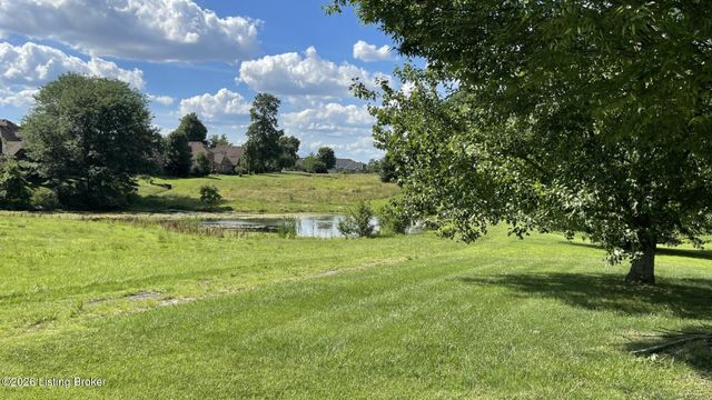 8120 Bohannon Station Rd, Louisville, KY 40291