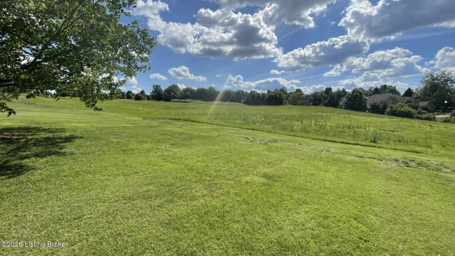 8120 Bohannon Station Rd, Louisville, KY 40291