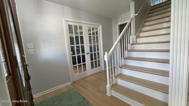 8120 Bohannon Station Rd, Louisville, KY 40291