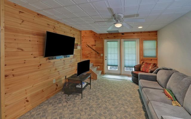 56 Waxwing Trail, Murphy, NC 28906