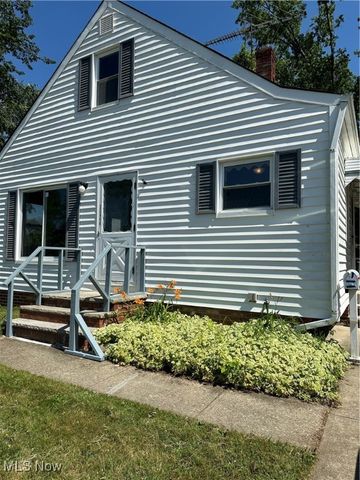 23880 Hartland Drive, Euclid, OH 44123