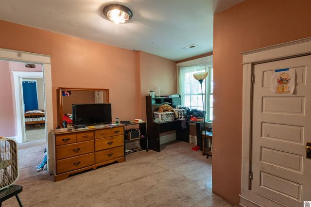 422 S 4th, Paducah, KY 42003