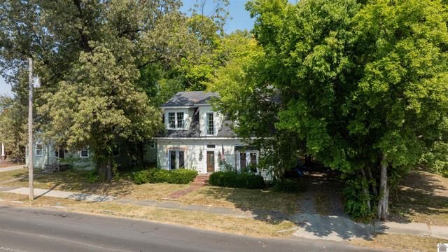 422 S 4th, Paducah, KY 42003