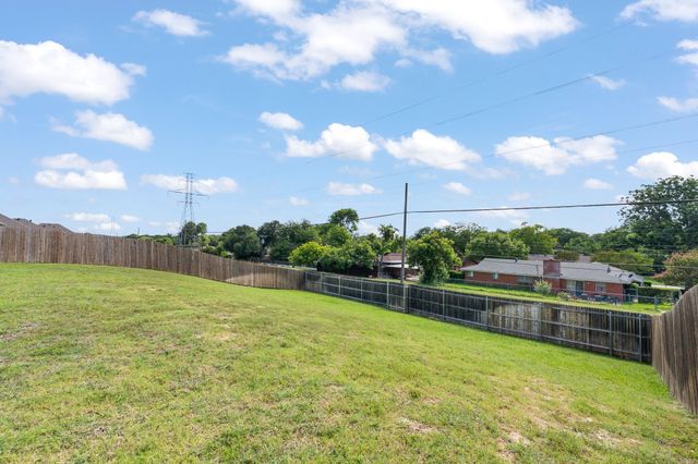 4000 Bendale Road, Benbrook, TX 76116