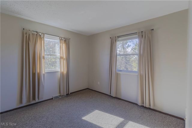 128 Orchard Drive A & B, St Clairsville, OH 43950