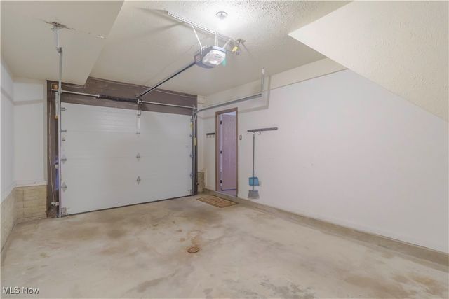 128 Orchard Drive A & B, St Clairsville, OH 43950