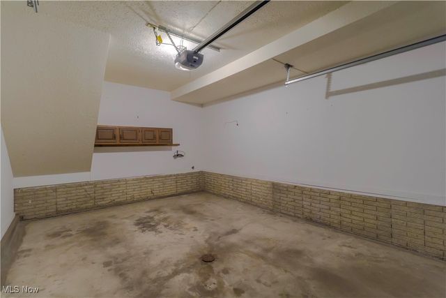 128 Orchard Drive A & B, St Clairsville, OH 43950