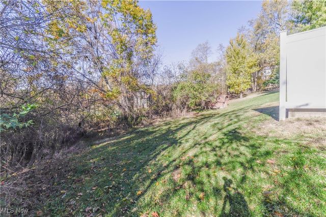 128 Orchard Drive A & B, St Clairsville, OH 43950