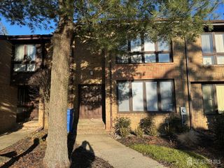 172 Nathan Drive, North Brunswick, NJ 08902