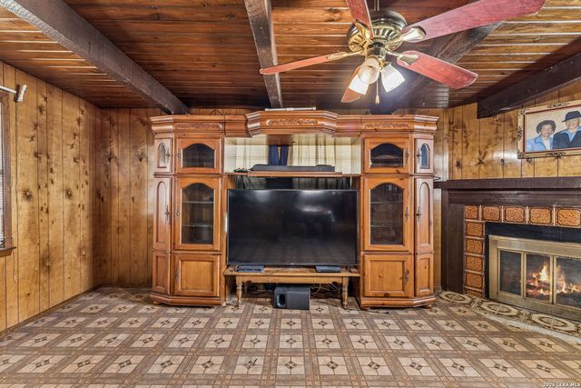 7111 FOREST MONT ST, San Antonio, TX 78240
