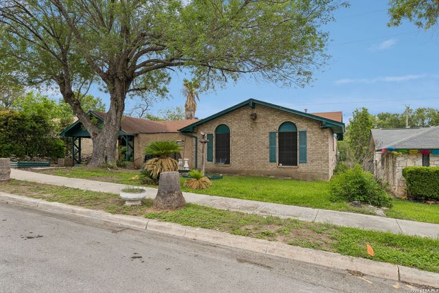 7111 FOREST MONT ST, San Antonio, TX 78240