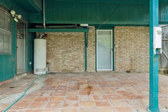 7111 FOREST MONT ST, San Antonio, TX 78240