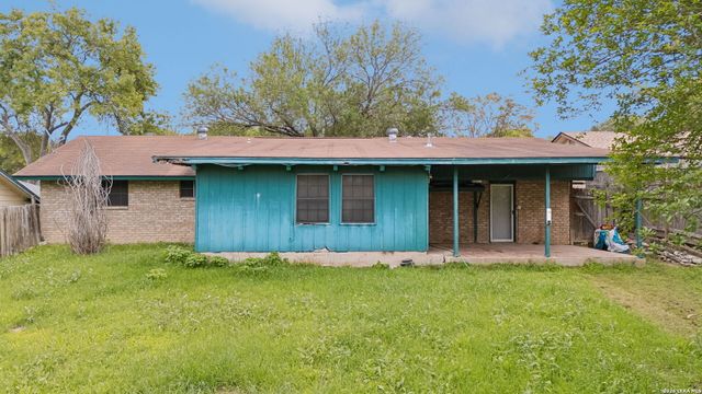 7111 FOREST MONT ST, San Antonio, TX 78240