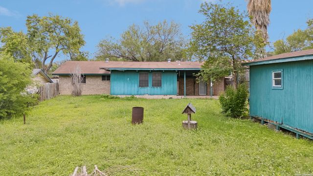 7111 FOREST MONT ST, San Antonio, TX 78240