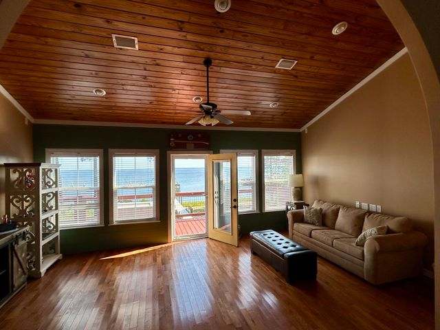 51 Alden Lane, Freeport, FL 32439