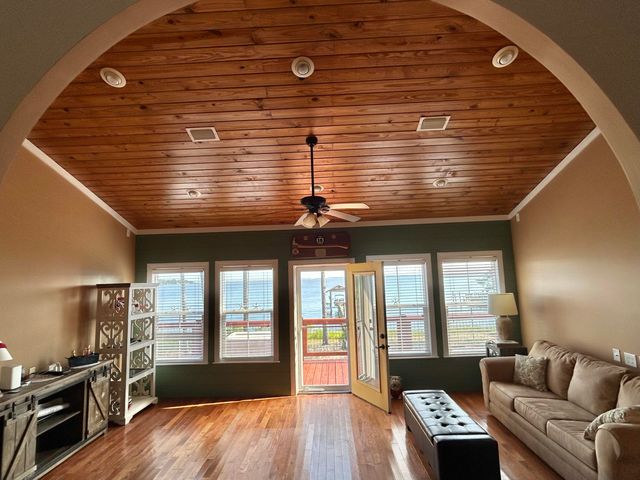 51 Alden Lane, Freeport, FL 32439