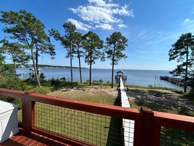 51 Alden Lane, Freeport, FL 32439