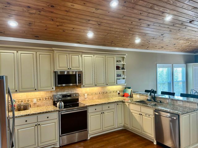 51 Alden Lane, Freeport, FL 32439