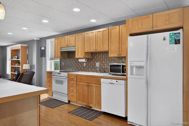 8811 Vernier Road, Ira, MI 48023