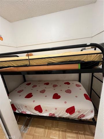 9600 Van Nuys 210, Panorama City, CA 91402