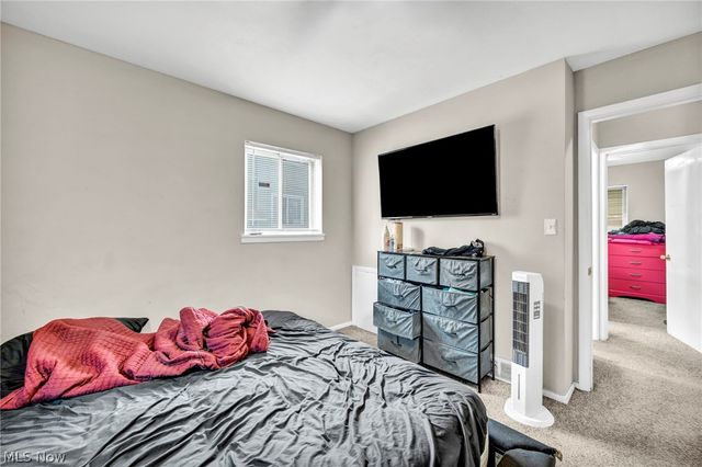 16215 Miles Avenue, Cleveland, OH 44128