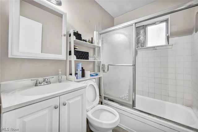 16215 Miles Avenue, Cleveland, OH 44128