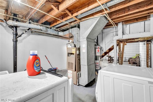 16215 Miles Avenue, Cleveland, OH 44128